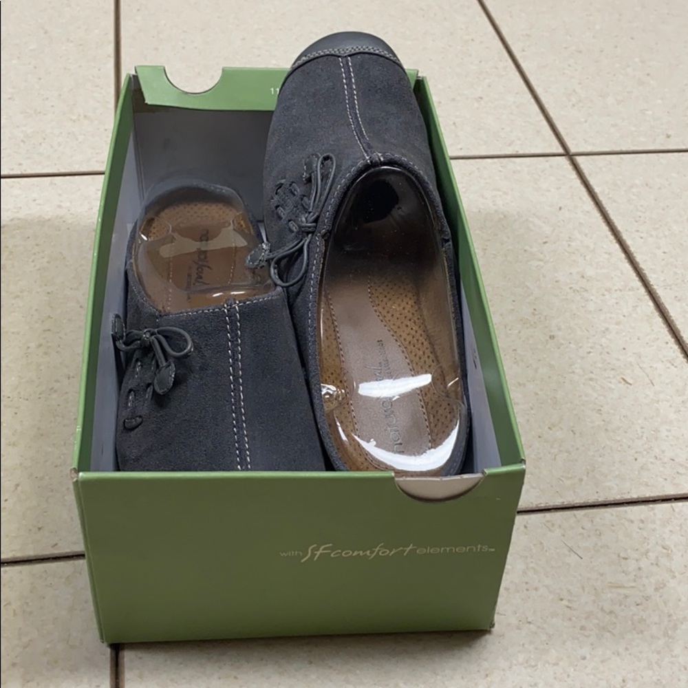 NWT SF Comfort Elements Shoes